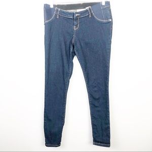 Liz Lange Maternity Jeggings